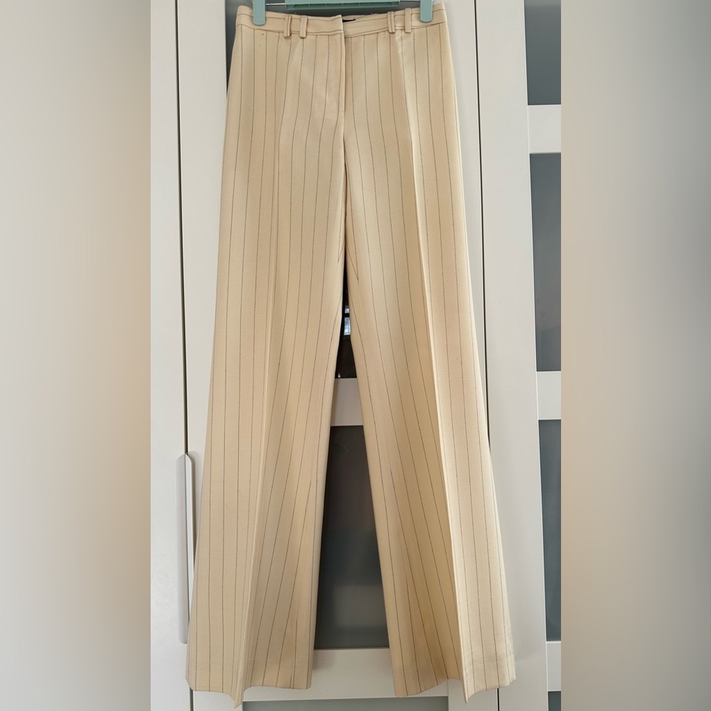 VS Moda International.❤️ Dress wool pants. High waisted. Wide leg..Tall.Size 2.